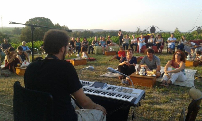 2015- Live performance in Rimaires (Caves Guilera) at Lavern 